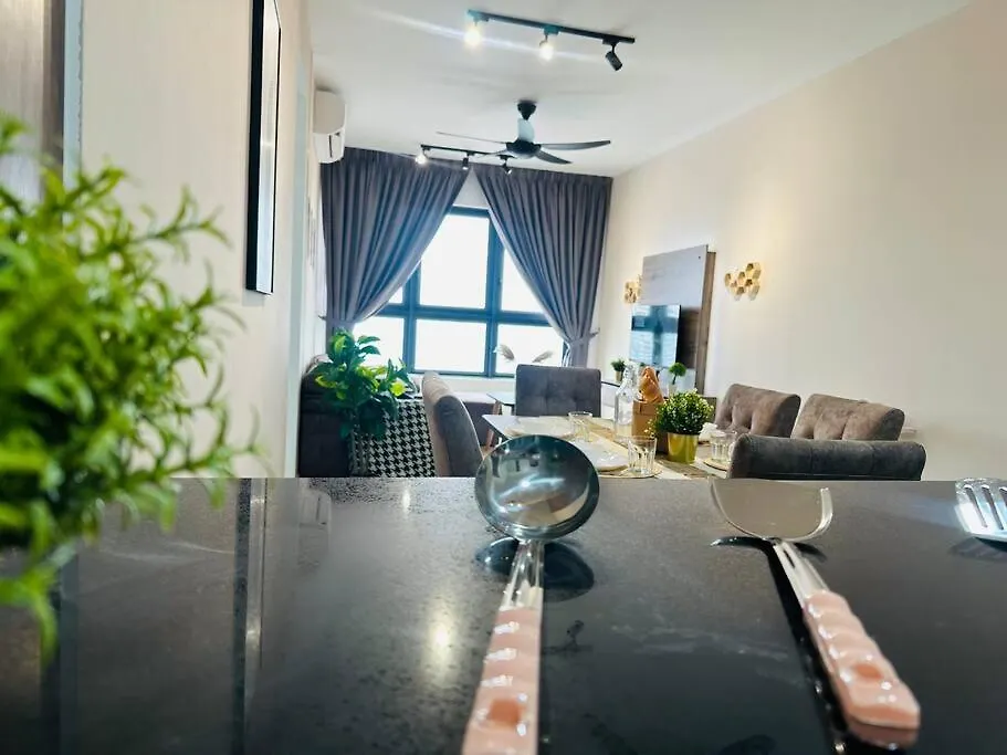 Mvd41#Family Suite 8Pax 3 Rooms M Vertica Velocity Mall Cheras Ikea Mytown Short Walk To Mrt & Lrt Maluri Kuala Lumpur 0*,  Malaysia