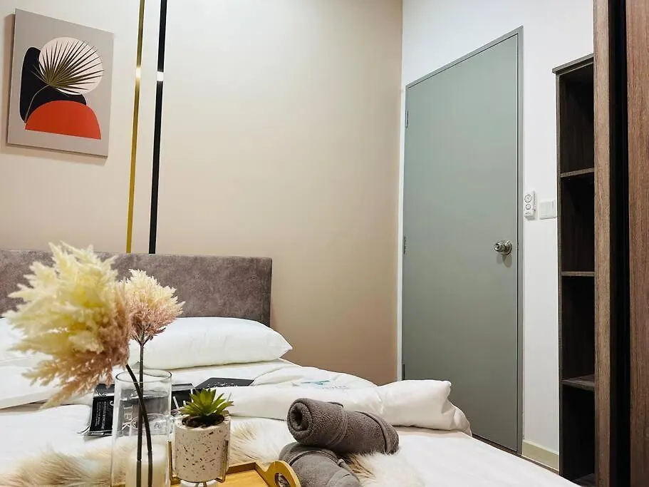 Mvd41#Family Suite 8Pax 3 Rooms M Vertica Velocity Mall Cheras Ikea Mytown Short Walk To Mrt & Lrt Maluri Kuala Lumpur 0*,  Malaysia